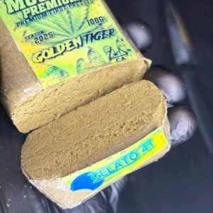 Alternative view of Golden Tiger Mousse